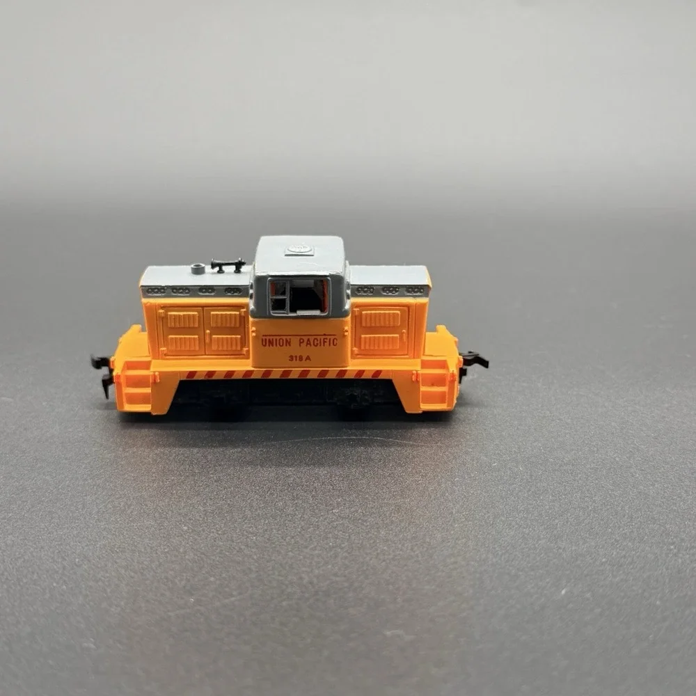 Mantua Tyco HO Union Pacific Plymouth Industrial Switcher #318-A Untested